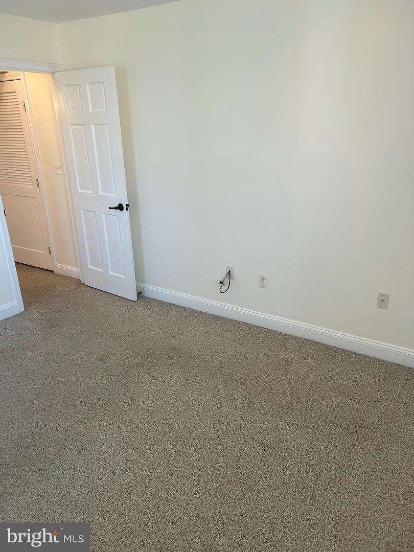 4800 C St Se #302 Property Photo 8