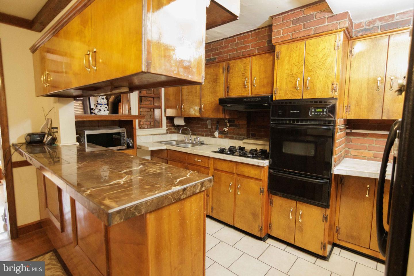 1927 21st Pl Se Property Photo 8