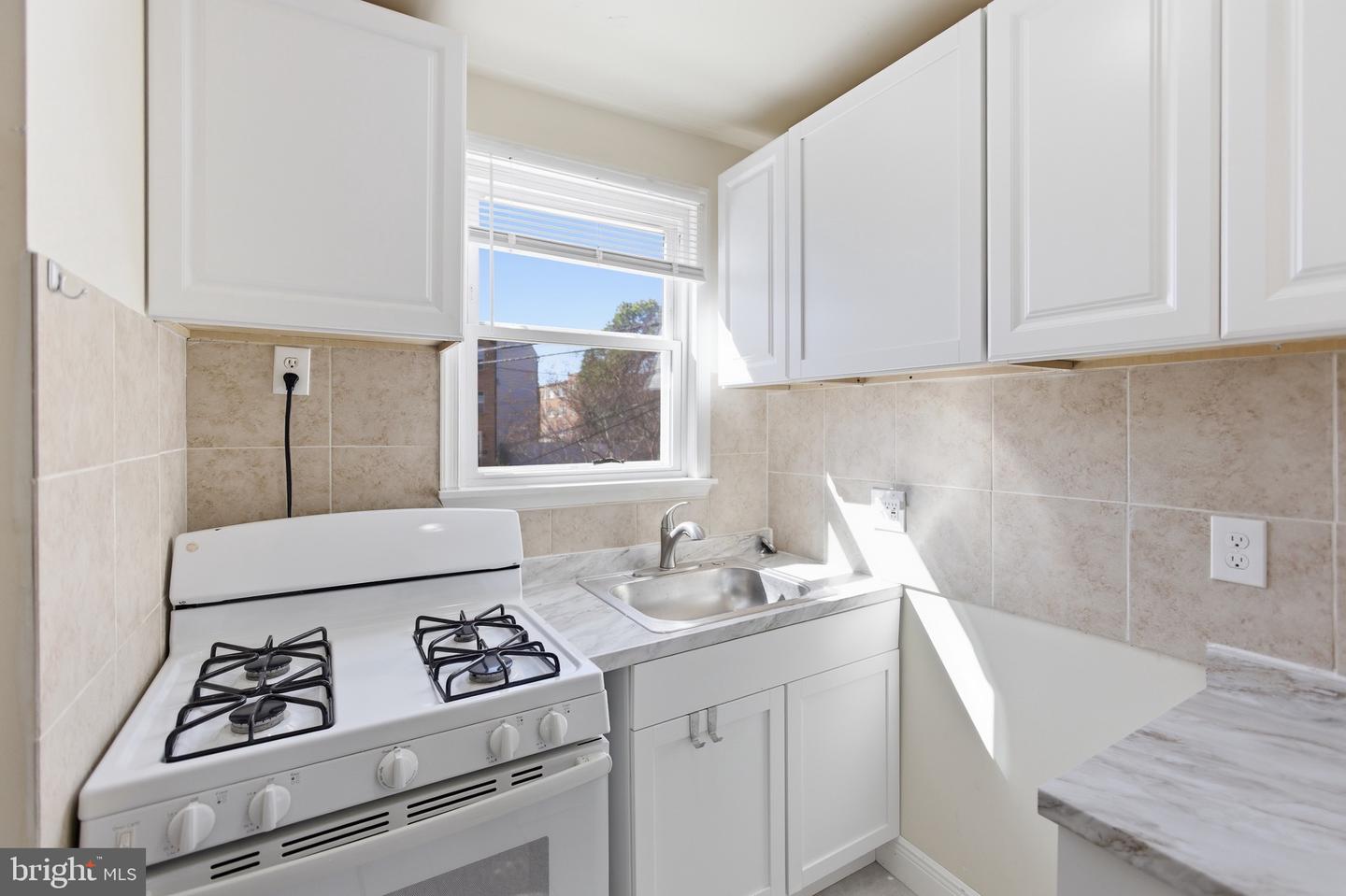 101 Wayne Pl Se #3 Property Photo 6