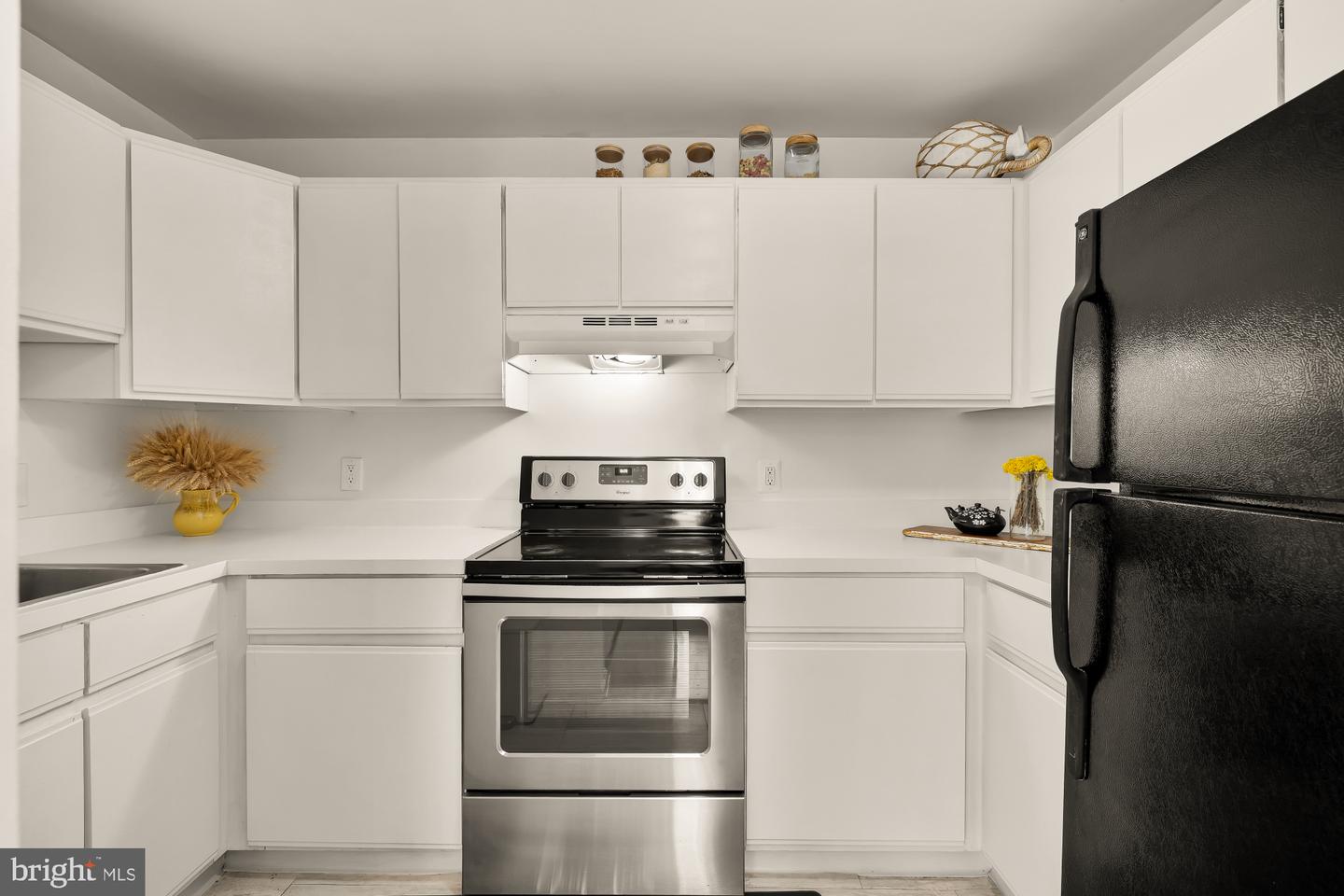 2630 Adams Mill Rd Nw #302 Property Photo 8