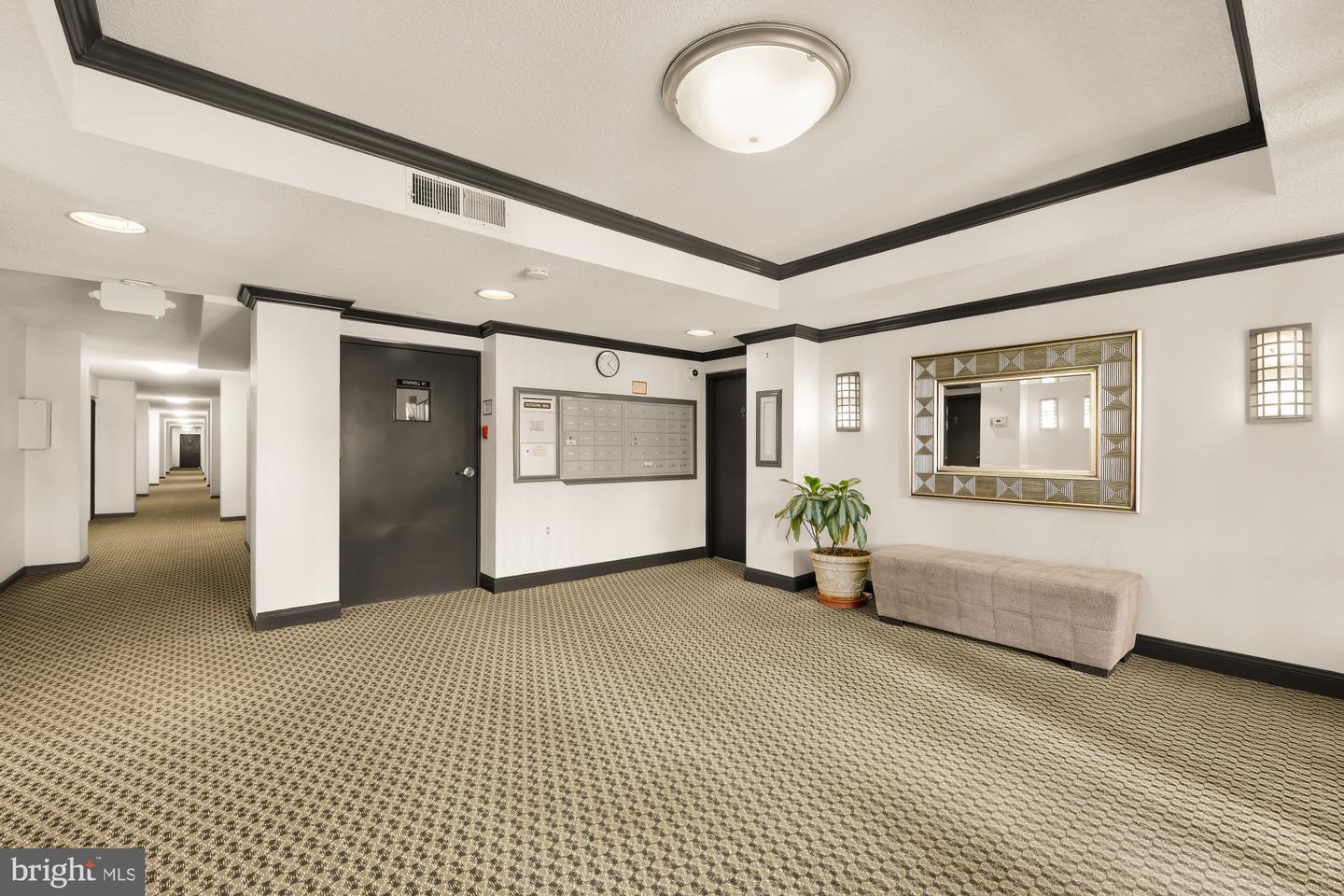 2630 Adams Mill Rd Nw #302 Property Photo 20