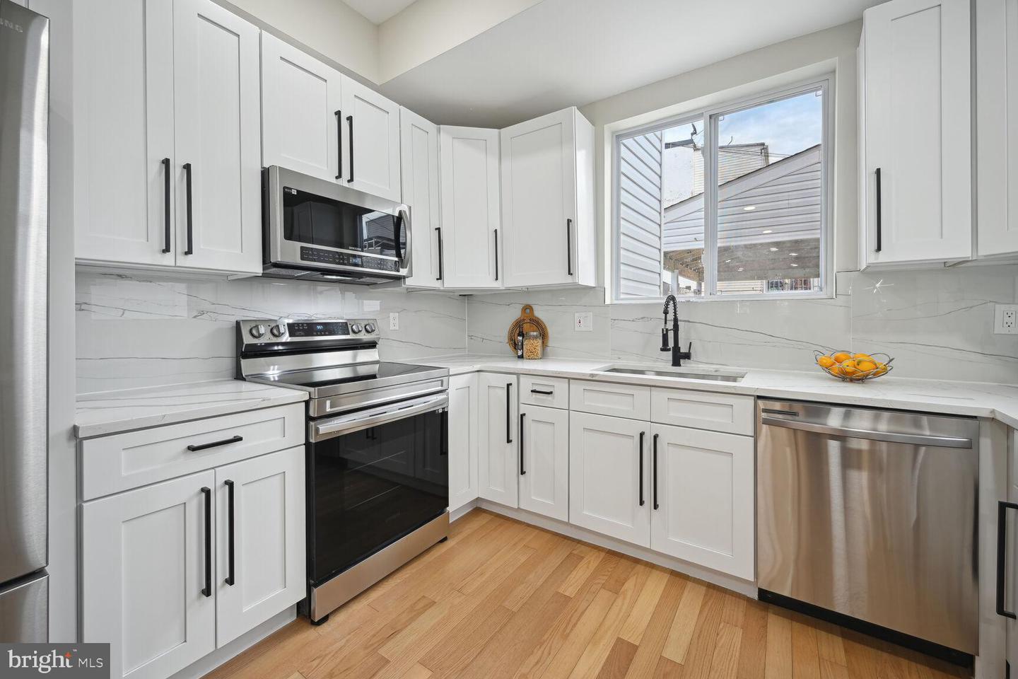 1411 Montello Ave Ne Property Photo 12