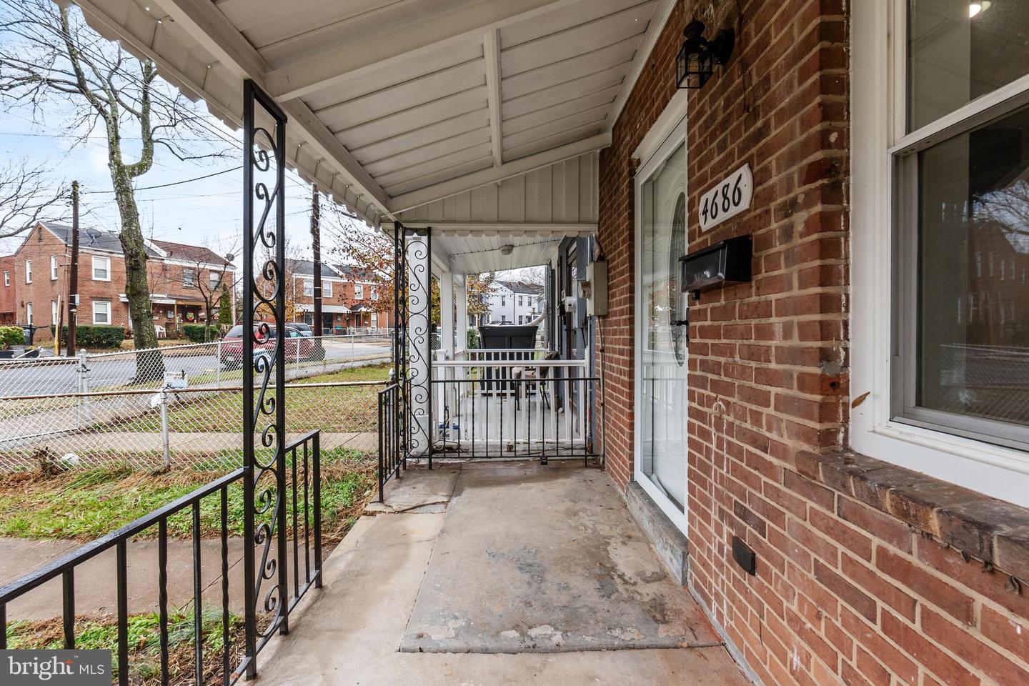 4686 A St Se Property Photo 3
