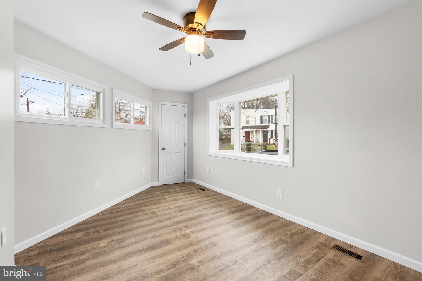4686 A St Se Property Photo 11