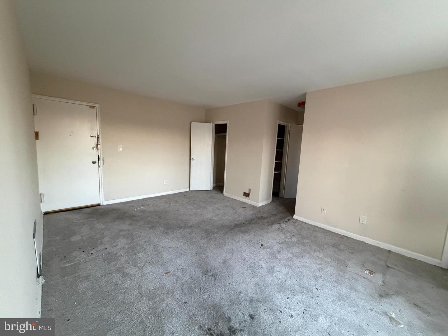 428 Ridge Rd Se #205 Property Photo 2