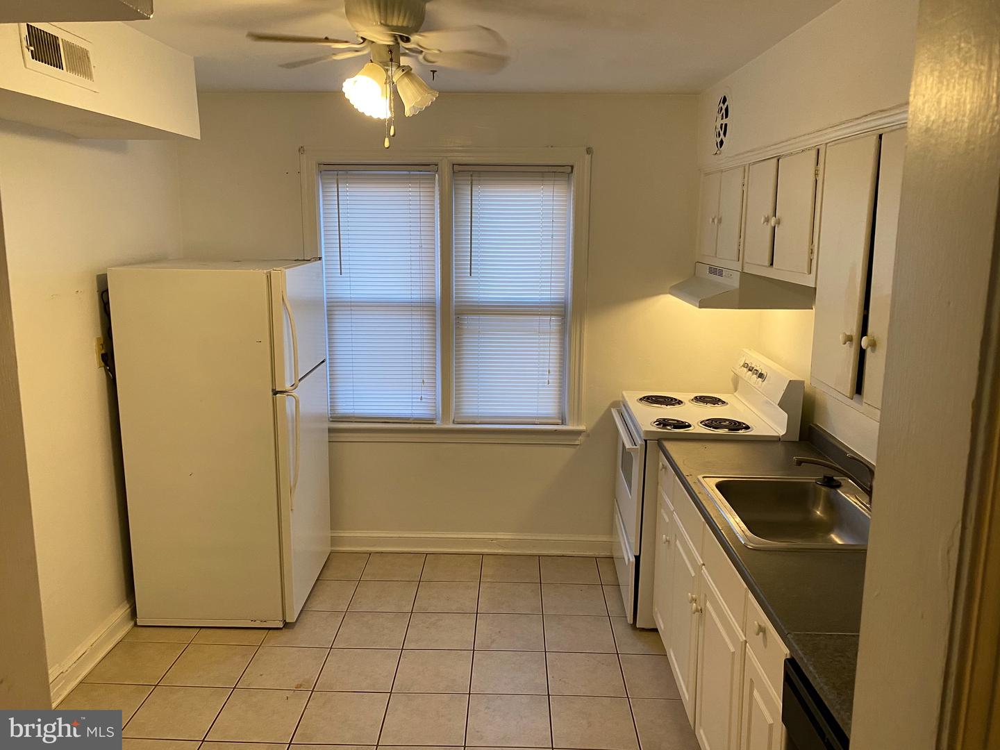 4236 Benning Rd Ne #302 Property Photo 3