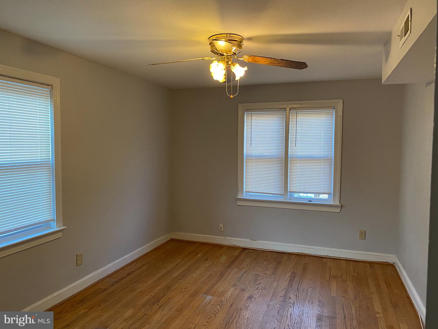 4236 Benning Rd Ne #302 Property Photo 7