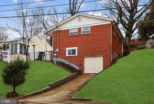 3053 P St Se Property Photo 1