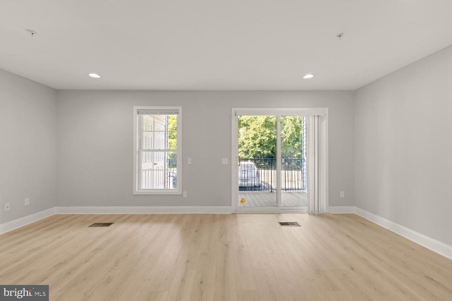 1755 W St Se #a Property Photo 21
