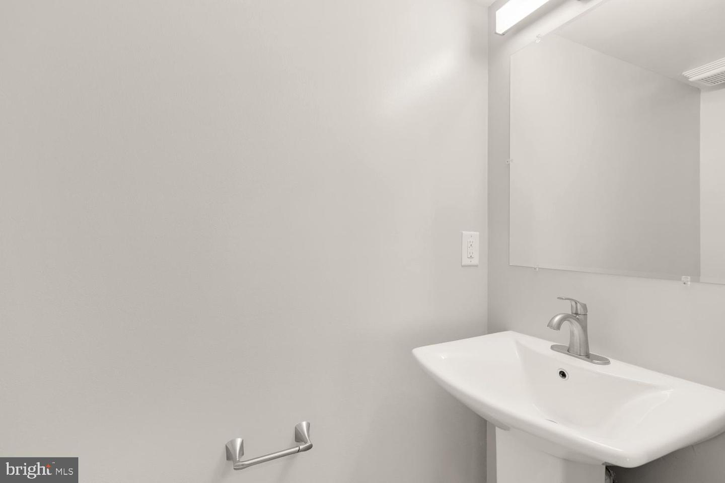 1755 W St Se #a Property Photo 25