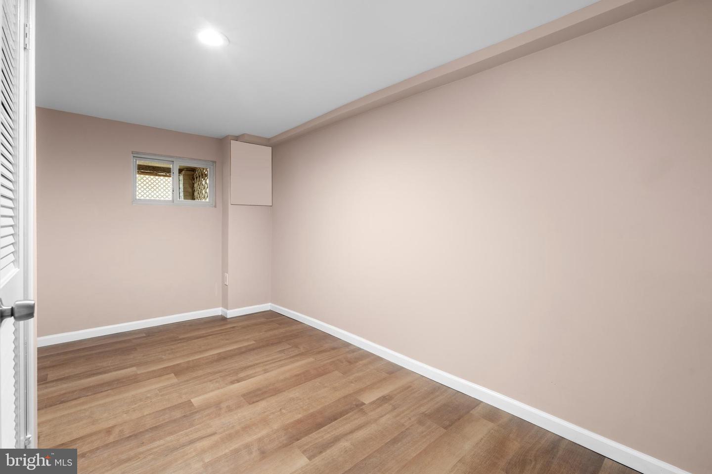 1613 R St Se Property Photo 36