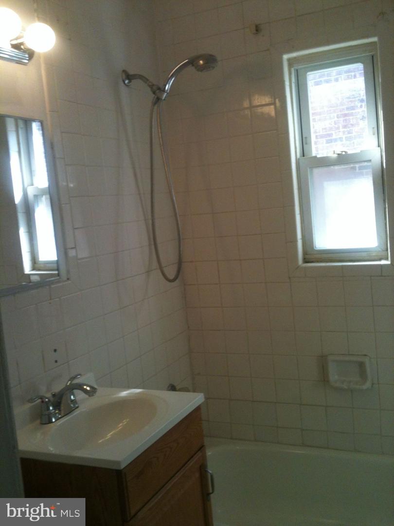 507 Oakwood St Se Property Photo 11