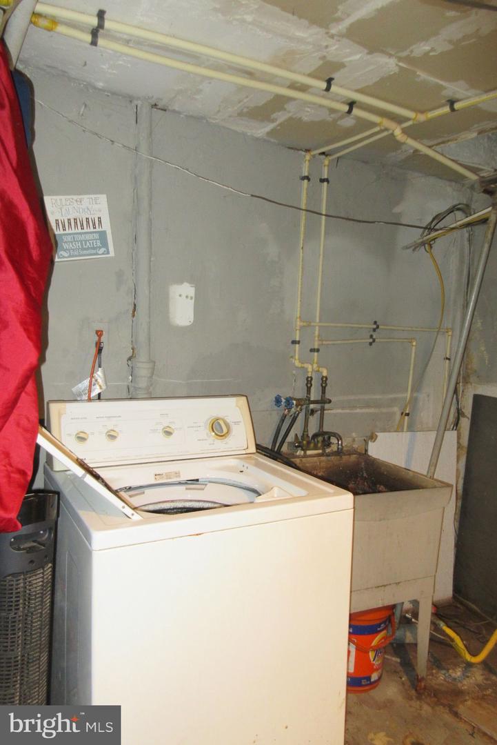 507 Oakwood St Se Property Photo 61