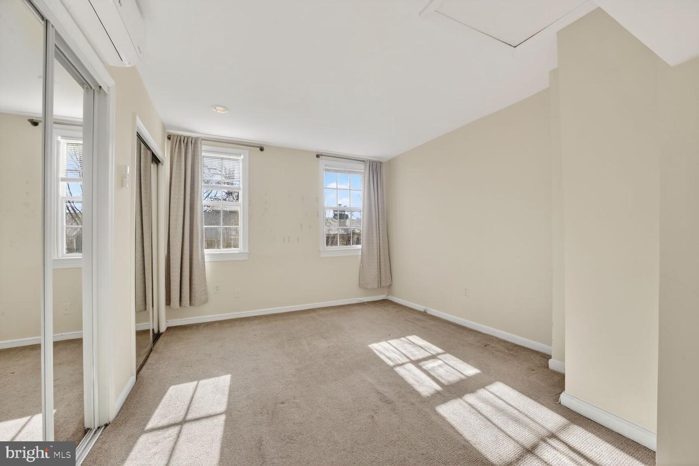 3421 Reservoir Rd Nw Property Photo 13