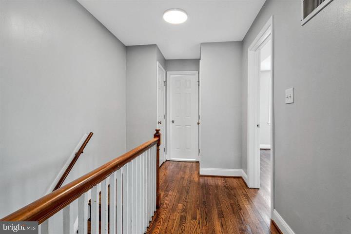 19 Atlantic St Se Property Photo 16