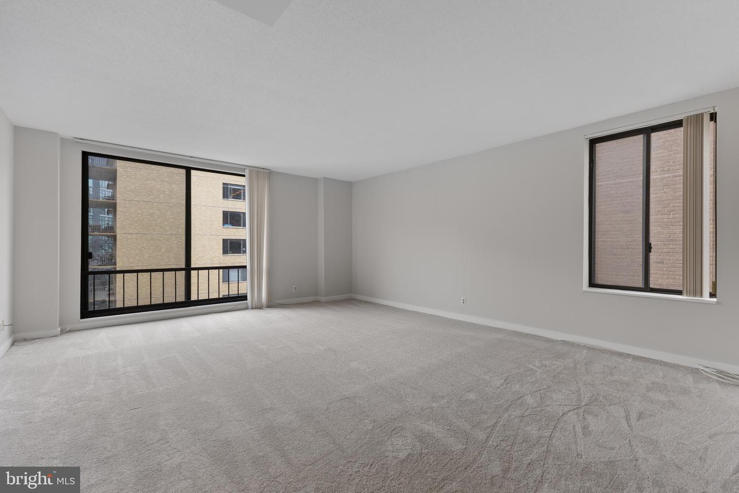 1099 22nd St Nw #601 Property Photo 16