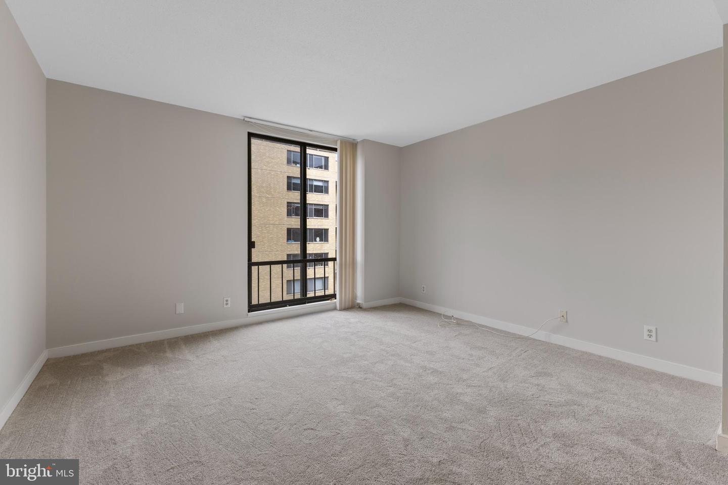 1099 22nd St Nw #601 Property Photo 32