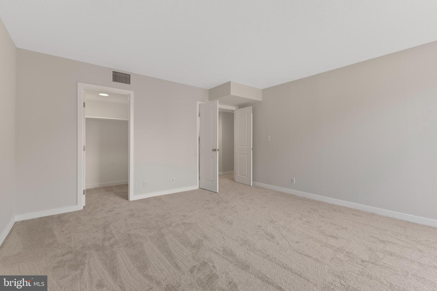 1099 22nd St Nw #601 Property Photo 35