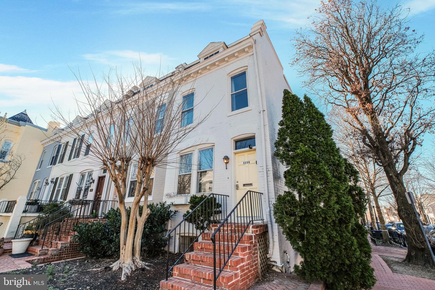 3256 Q St Nw Property Photo 1