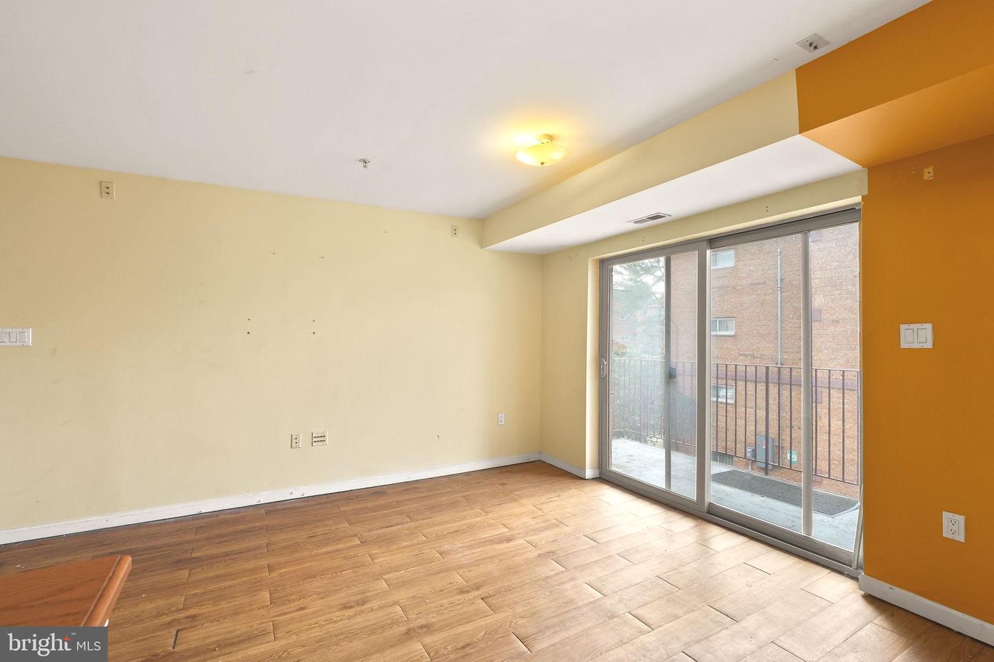 4116 Ames St Ne #203 Property Photo 7