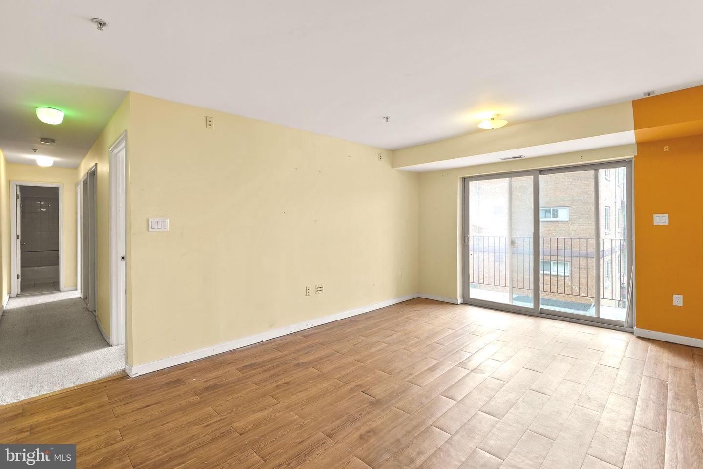4116 Ames St Ne #203 Property Photo 9
