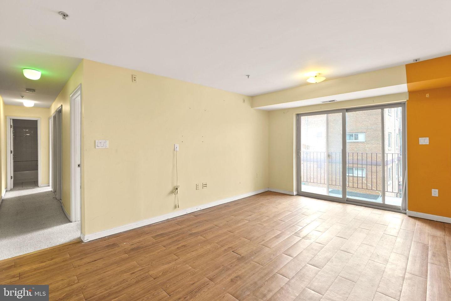 4116 Ames St Ne #203 Property Photo 10