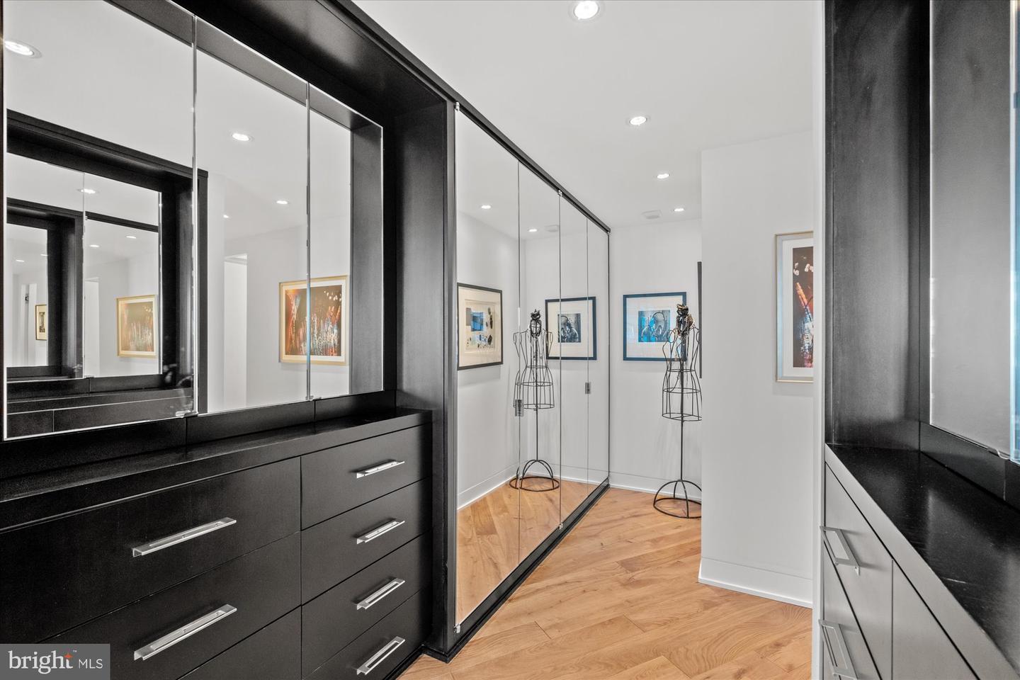 700 New Hampshire Ave Nw #708/709 Property Photo 29