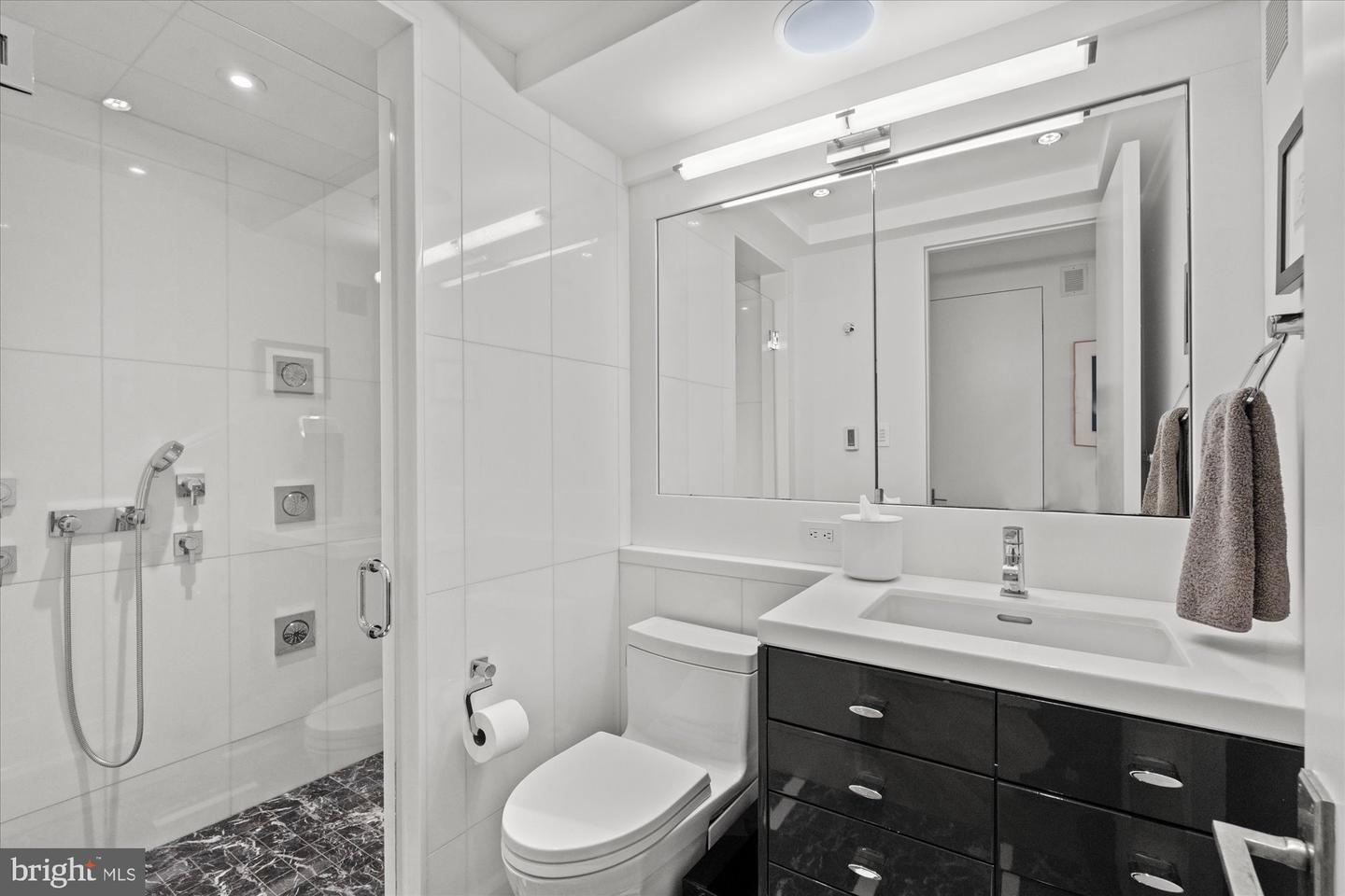 700 New Hampshire Ave Nw #708/709 Property Photo 42