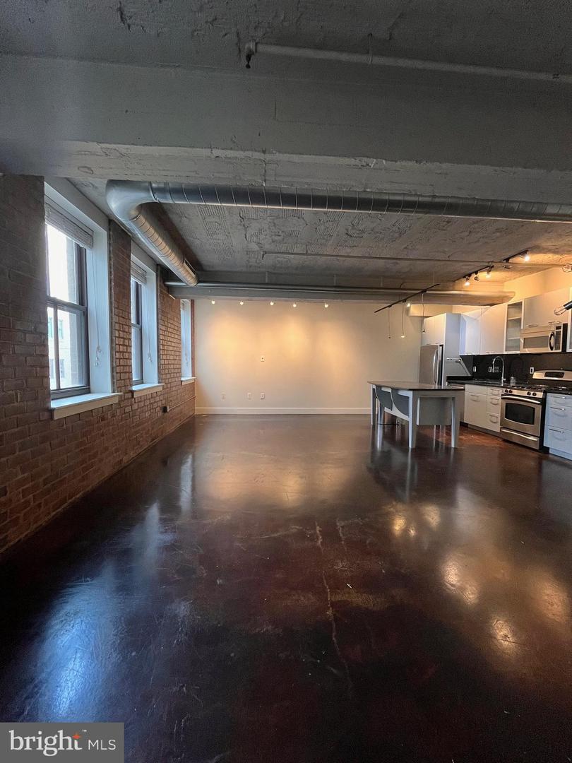 916 G St Nw #602 Property Photo 8