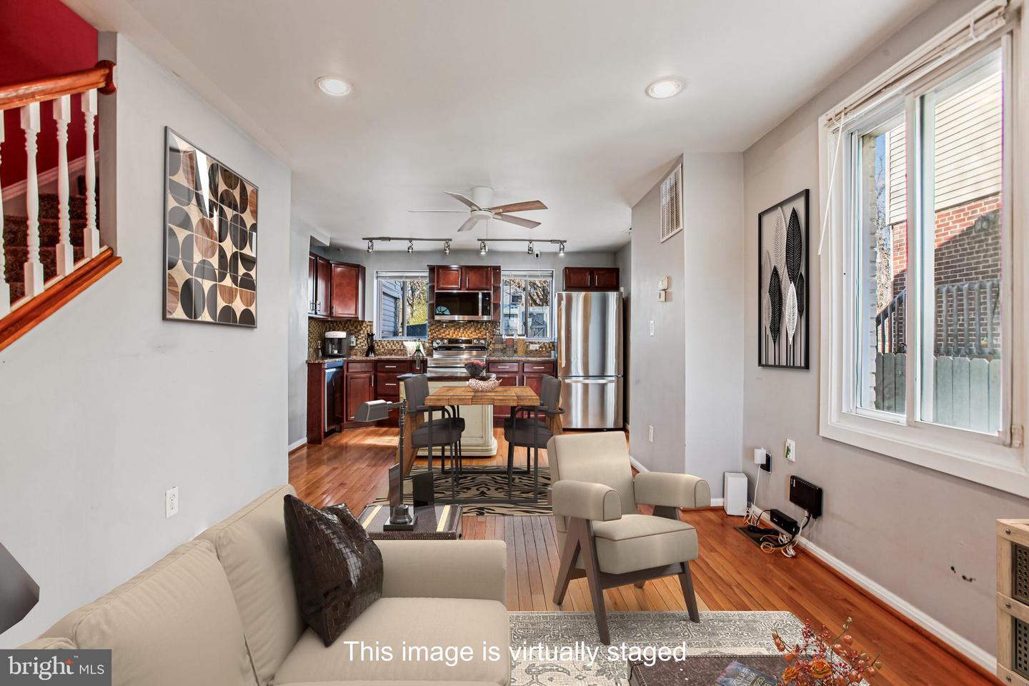 836 Division Ave Ne Property Photo 7