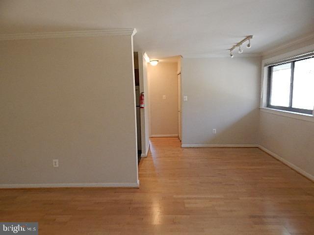 3101 Naylor Rd Se #304 Property Photo 9