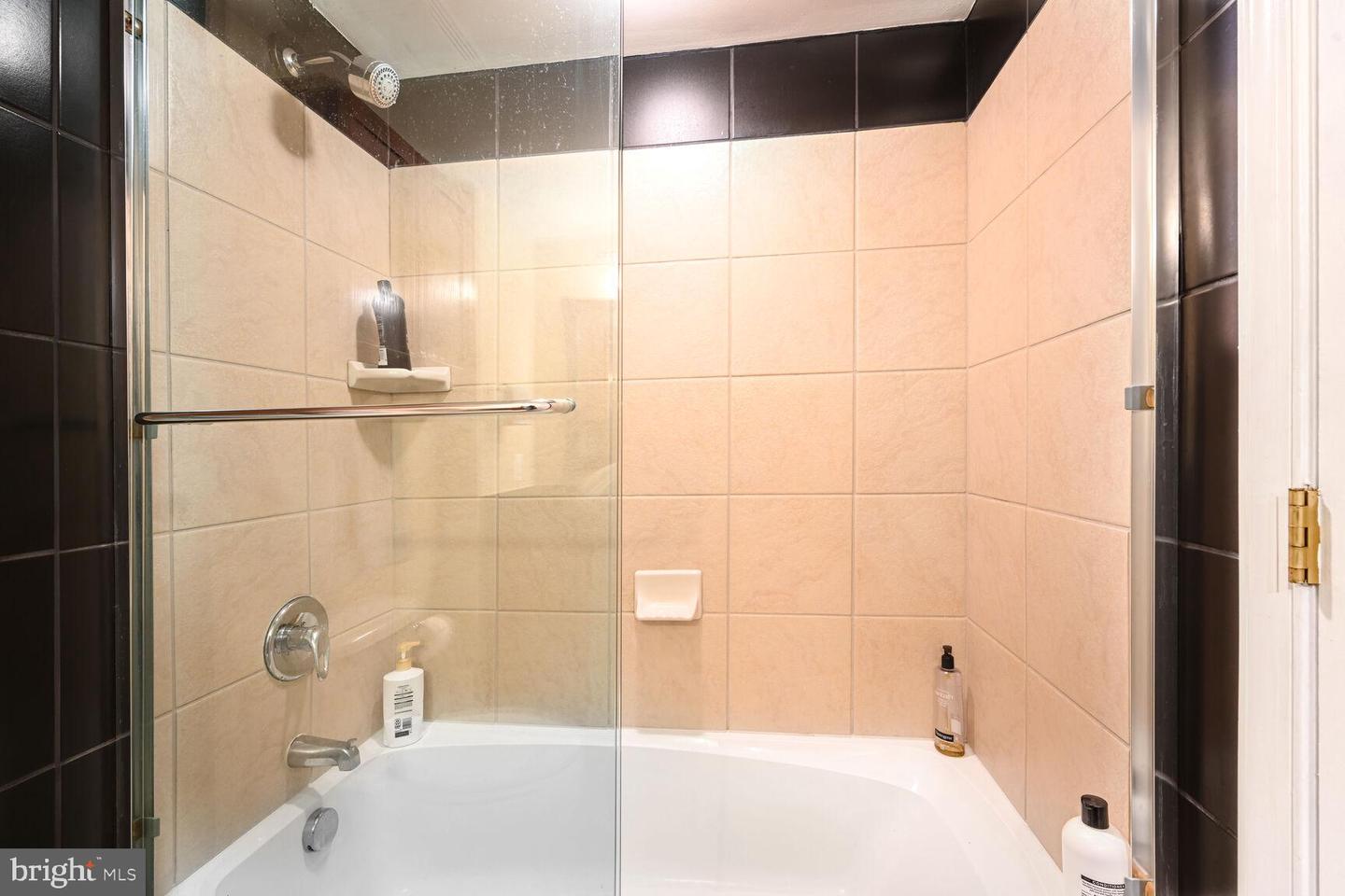 616 E Nw #1150 Property Photo 24
