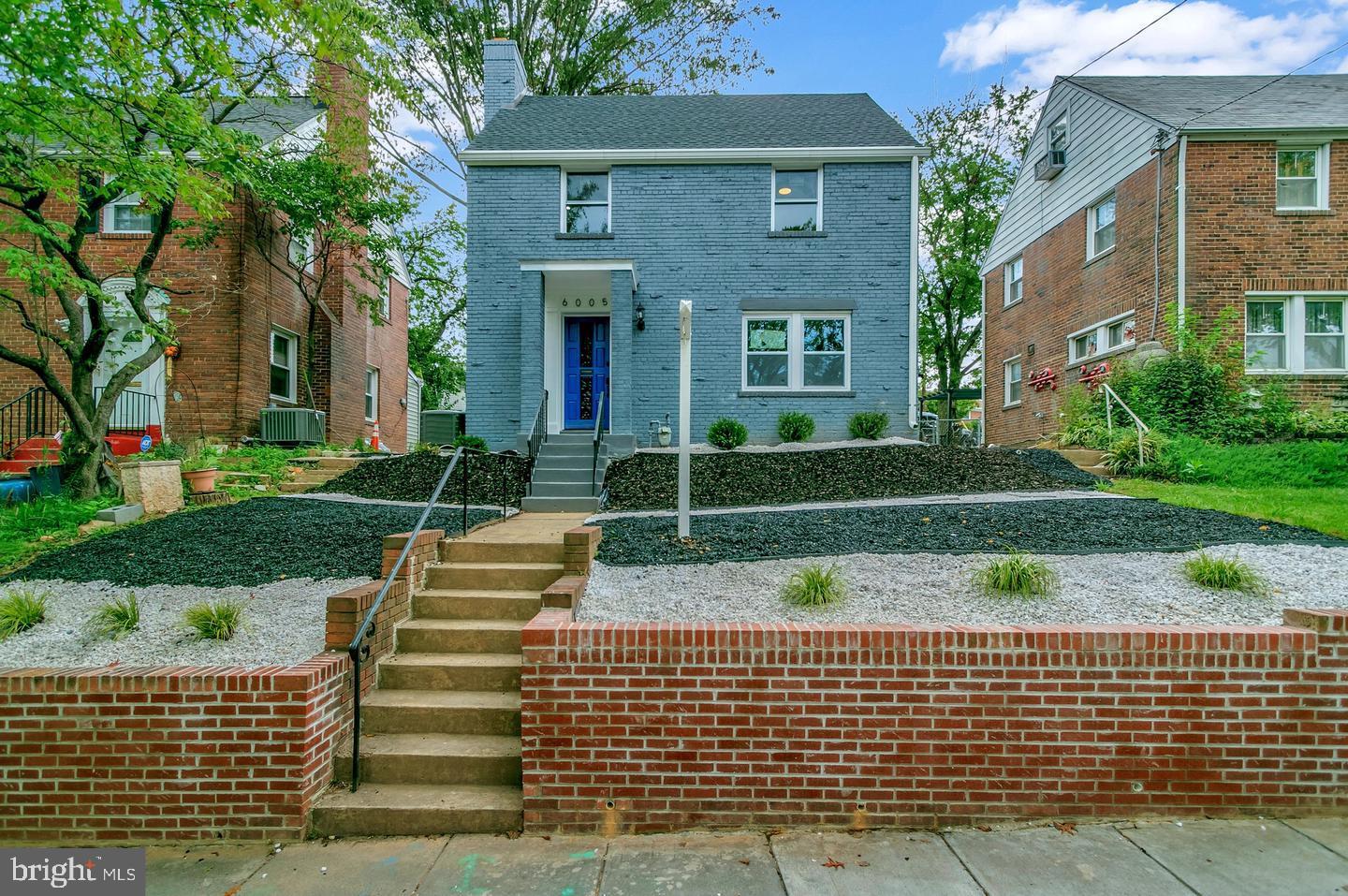 6005 NEW HAMPSHIRE AVE NE Property Photo 1