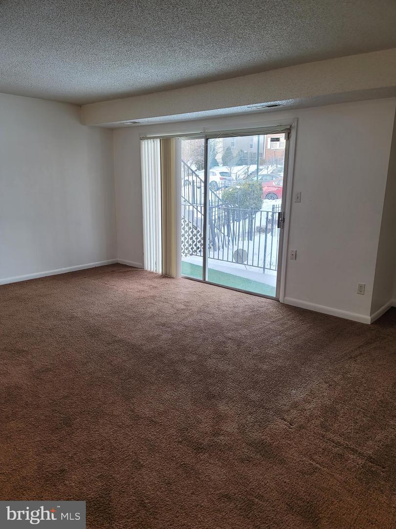 625 A Chesapeake St Se #101 Property Photo 4