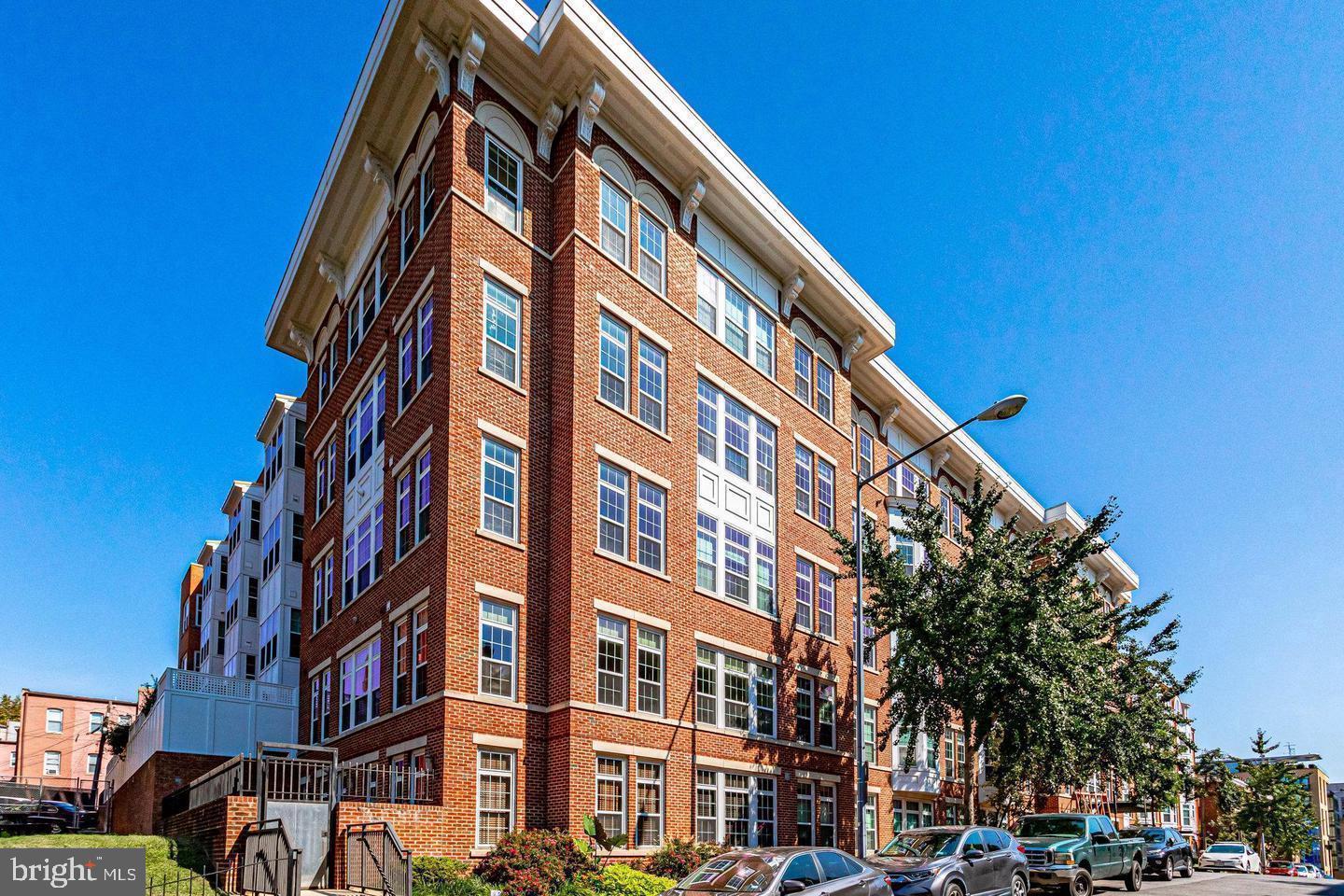 1451 Belmont St Nw #213 Property Photo 4
