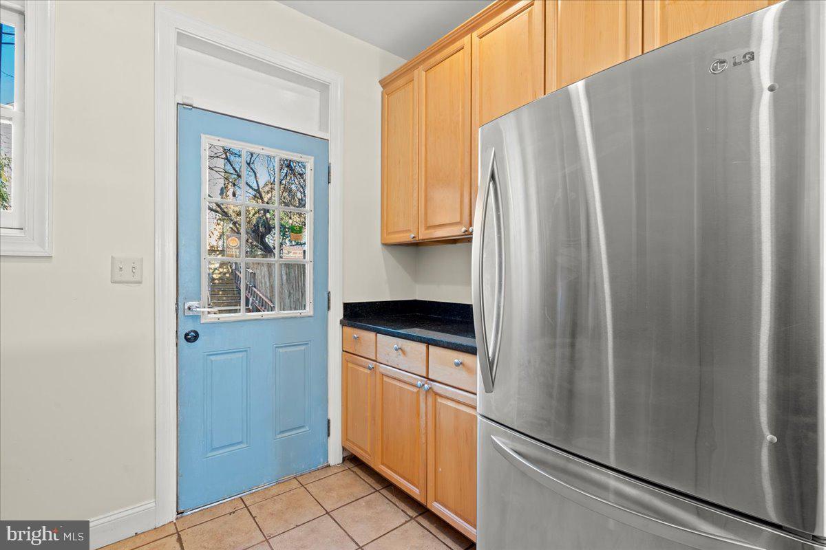 1254 Florida Ave Ne Property Photo 5