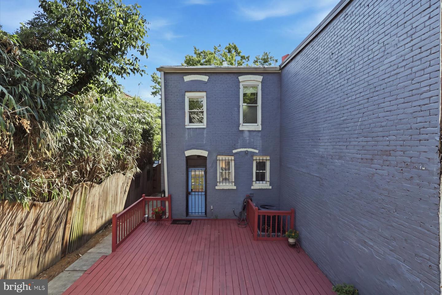 1254 Florida Ave Ne Property Photo 20