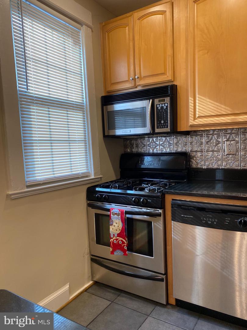 3026 Wisconsin Ave Nw #109 Property Photo 8