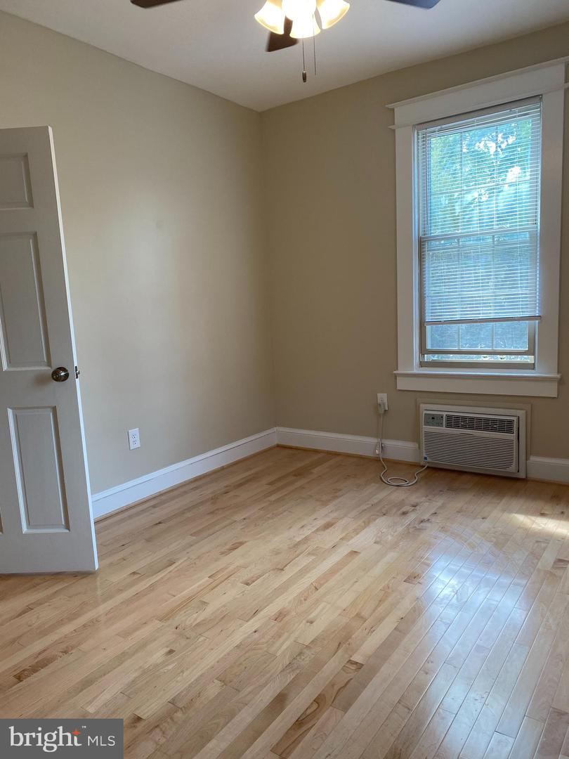 3026 Wisconsin Ave Nw #109 Property Photo 12