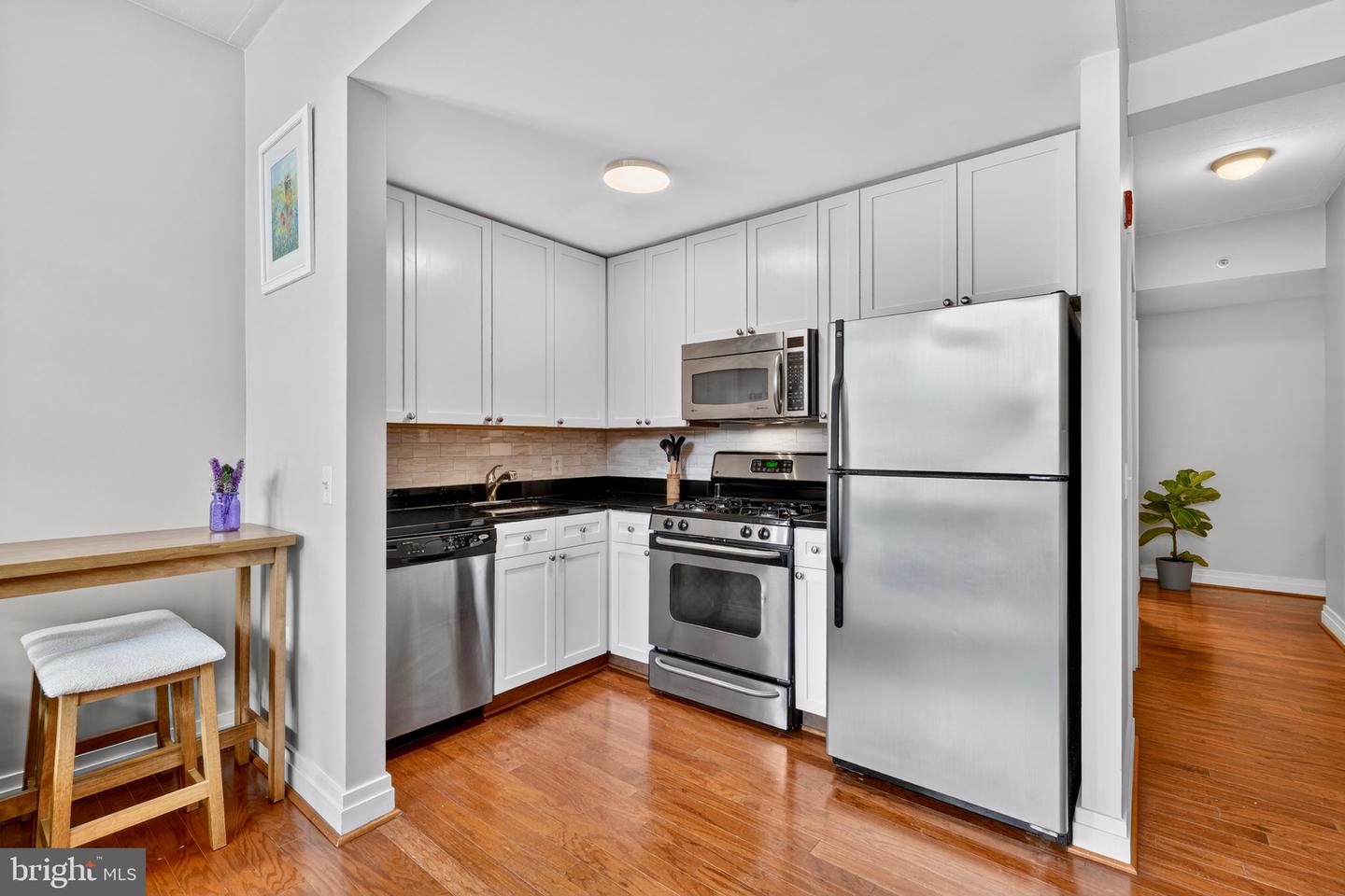 2120 Vermont Ave Nw #20 Property Photo 7