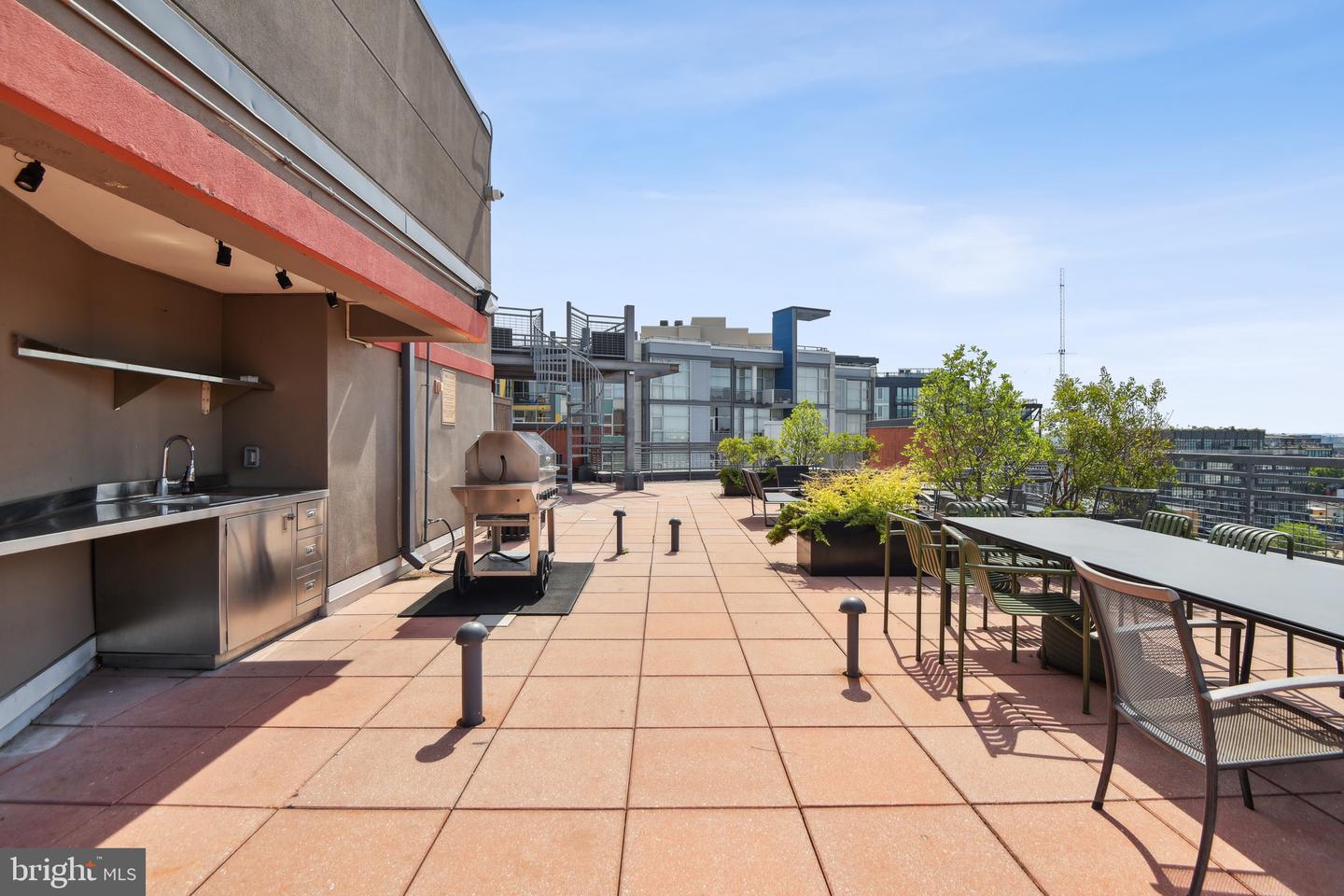2120 Vermont Ave Nw #20 Property Photo 11