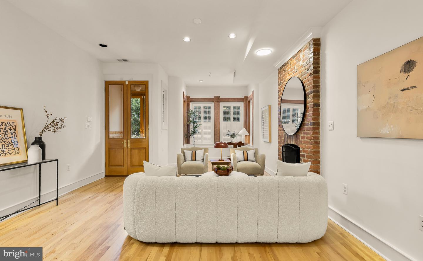 1314 Kenyon St Nw Property Photo 4