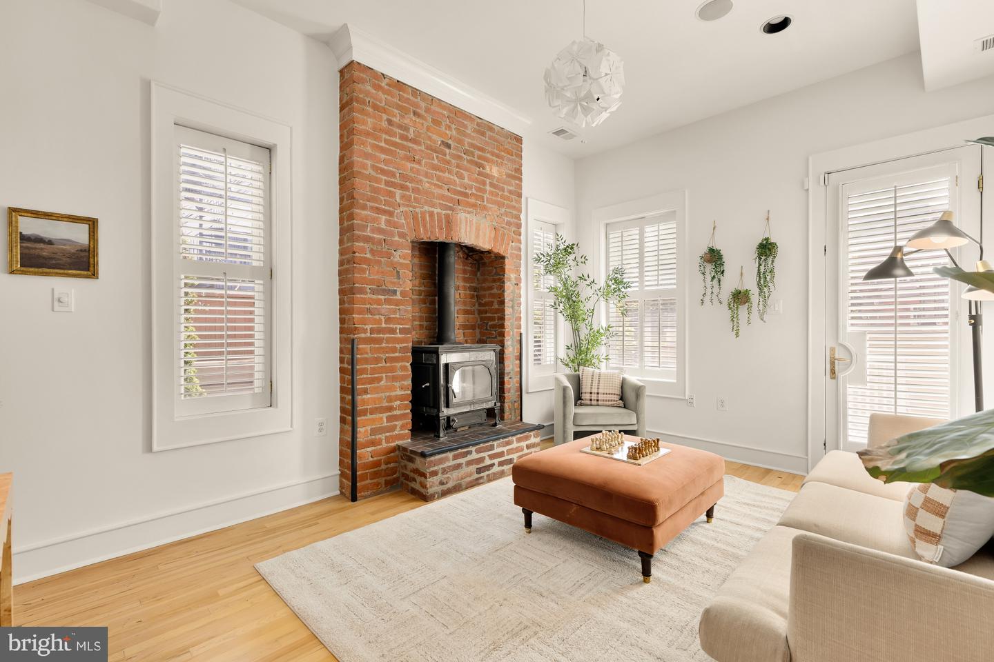 1314 Kenyon St Nw Property Photo 18