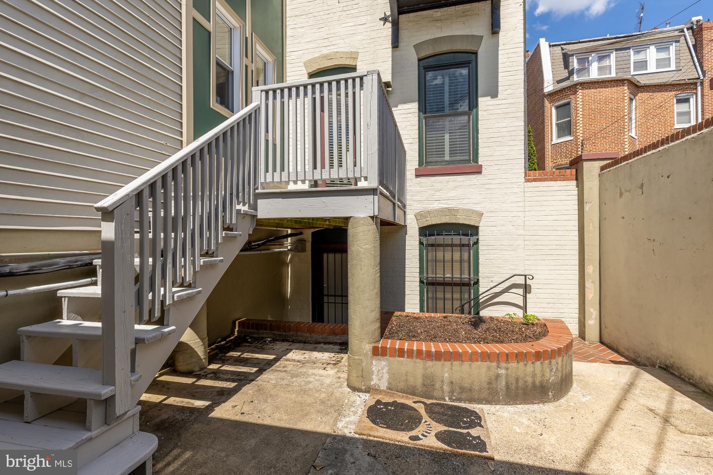 1314 Kenyon St Nw Property Photo 21