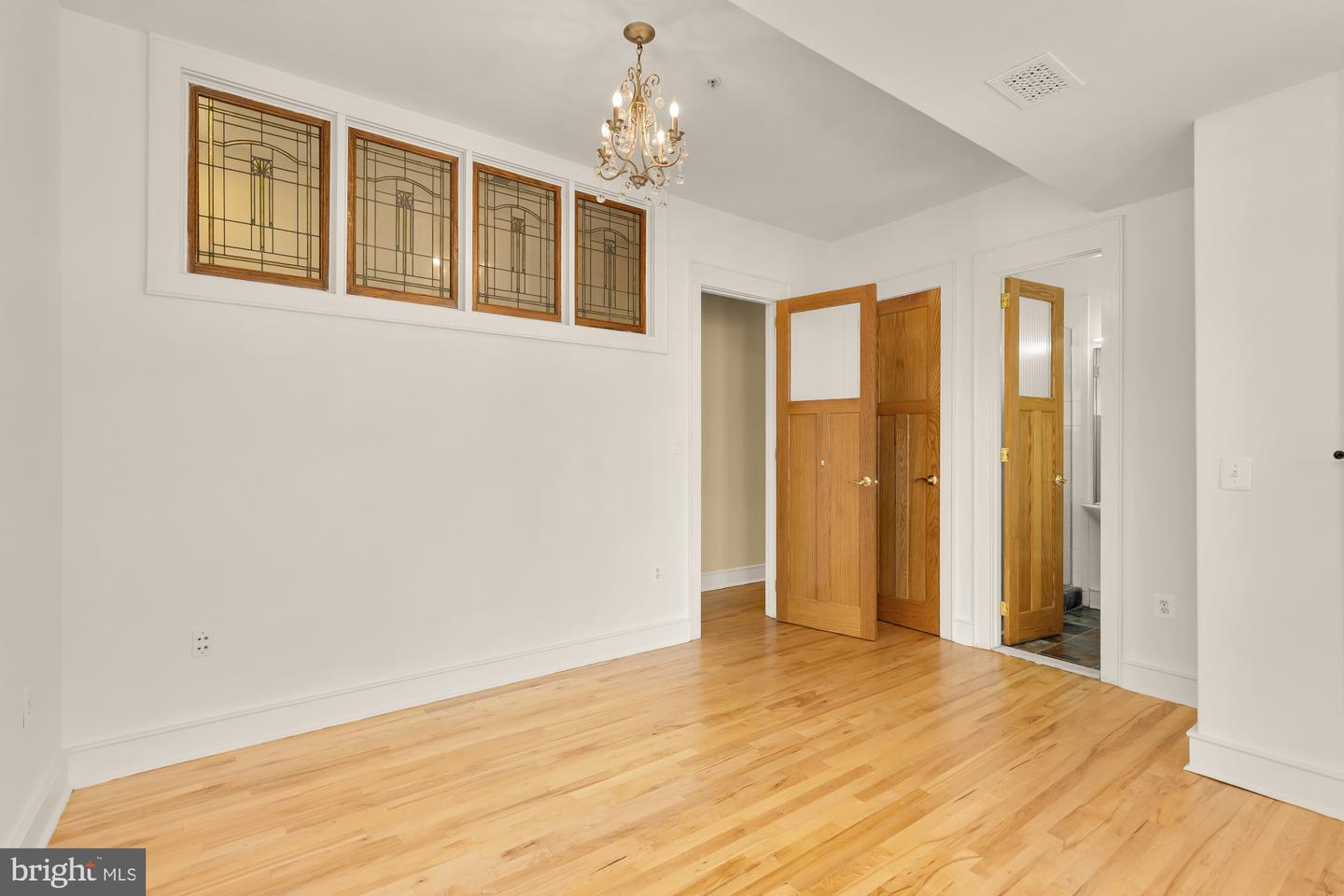1314 Kenyon St Nw Property Photo 32
