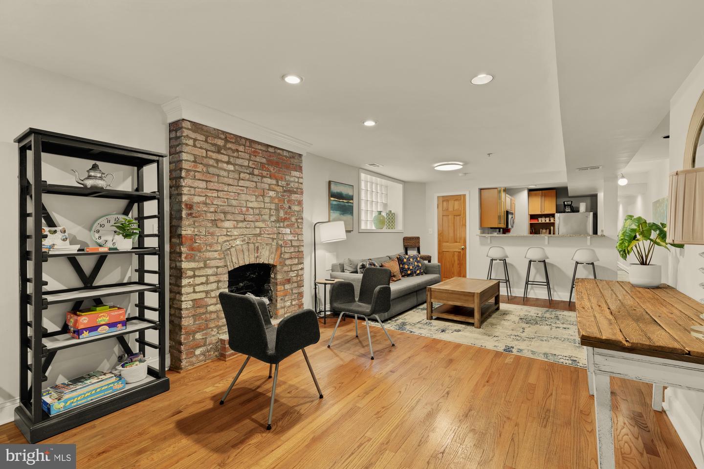 1314 Kenyon St Nw Property Photo 62