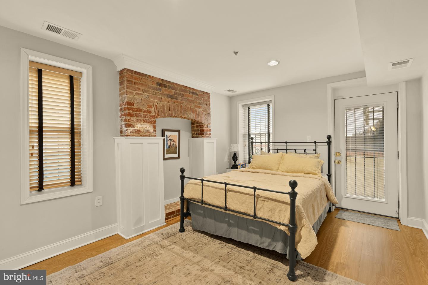 1314 Kenyon St Nw Property Photo 76