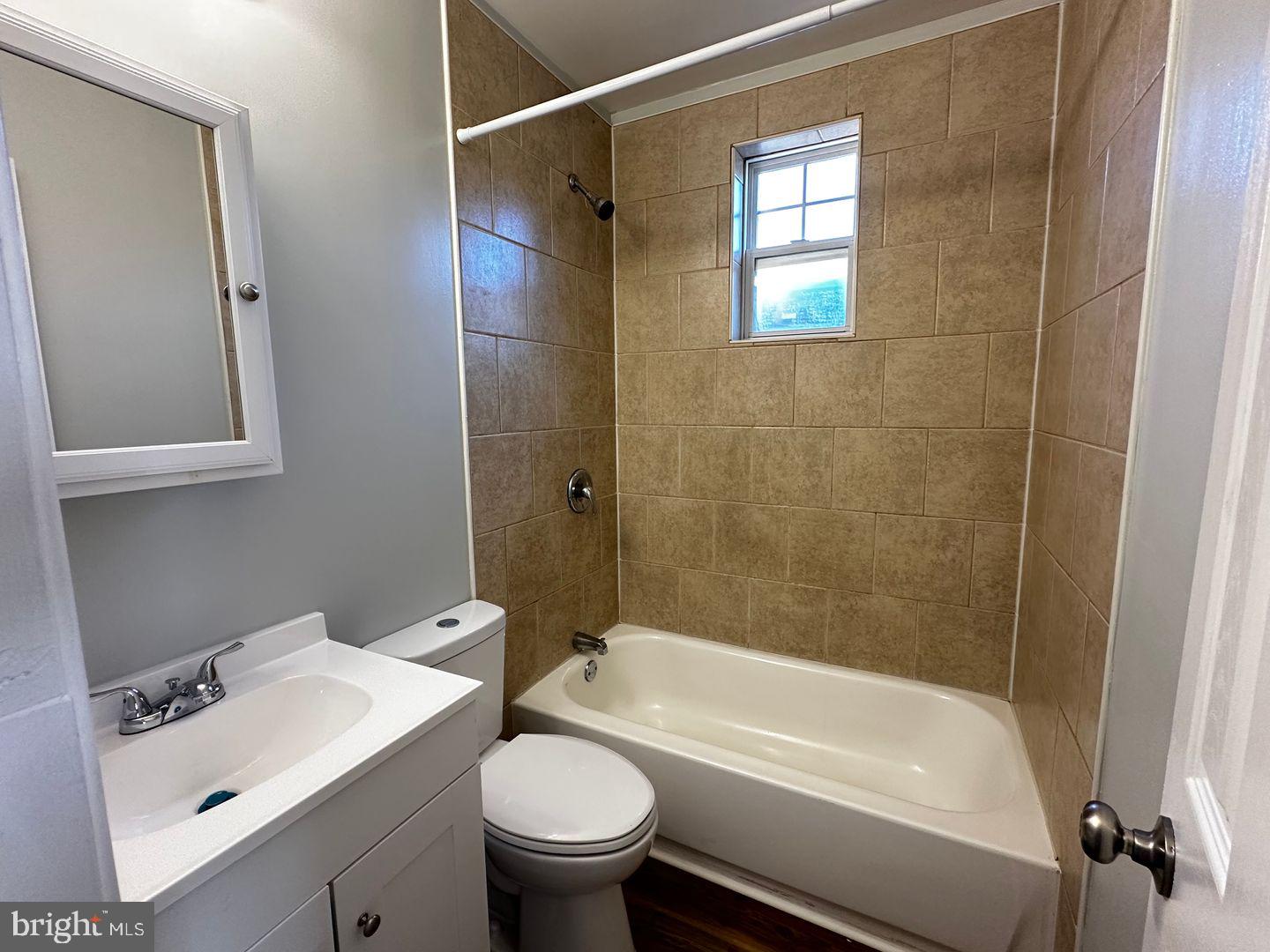 4632 Hillside Rd Se #1 Property Photo 17