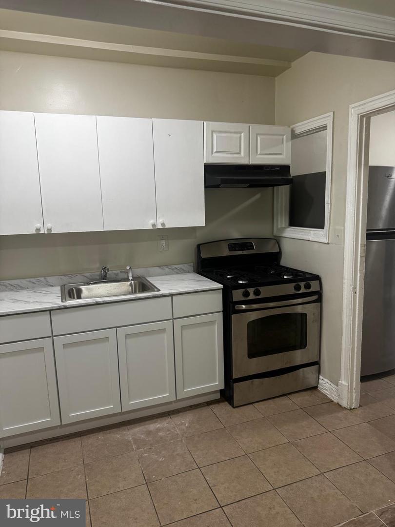 1235 Holbrook Ter Ne Property Photo 15
