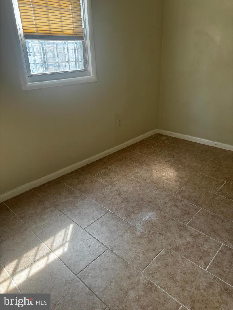 1235 Holbrook Ter Ne Property Photo 22